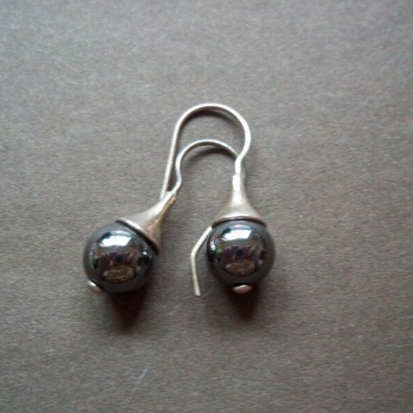 Silpada Sterling Silver 925 Hematite Earrings - Picture 4 of 5